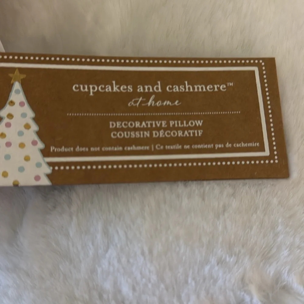 Cupcakes and Cashmere Christmas Gingerbread Man Pillow Large 23